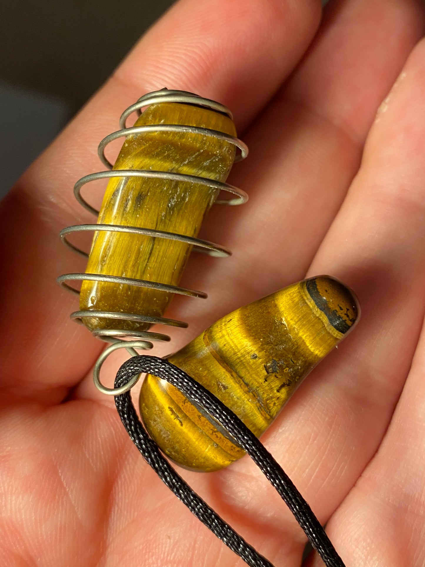 TIGERS EYE NECKLACE