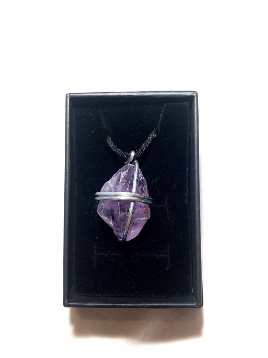 AMETHYST WIRE WRAPPED NECKLACE (Free shipping)